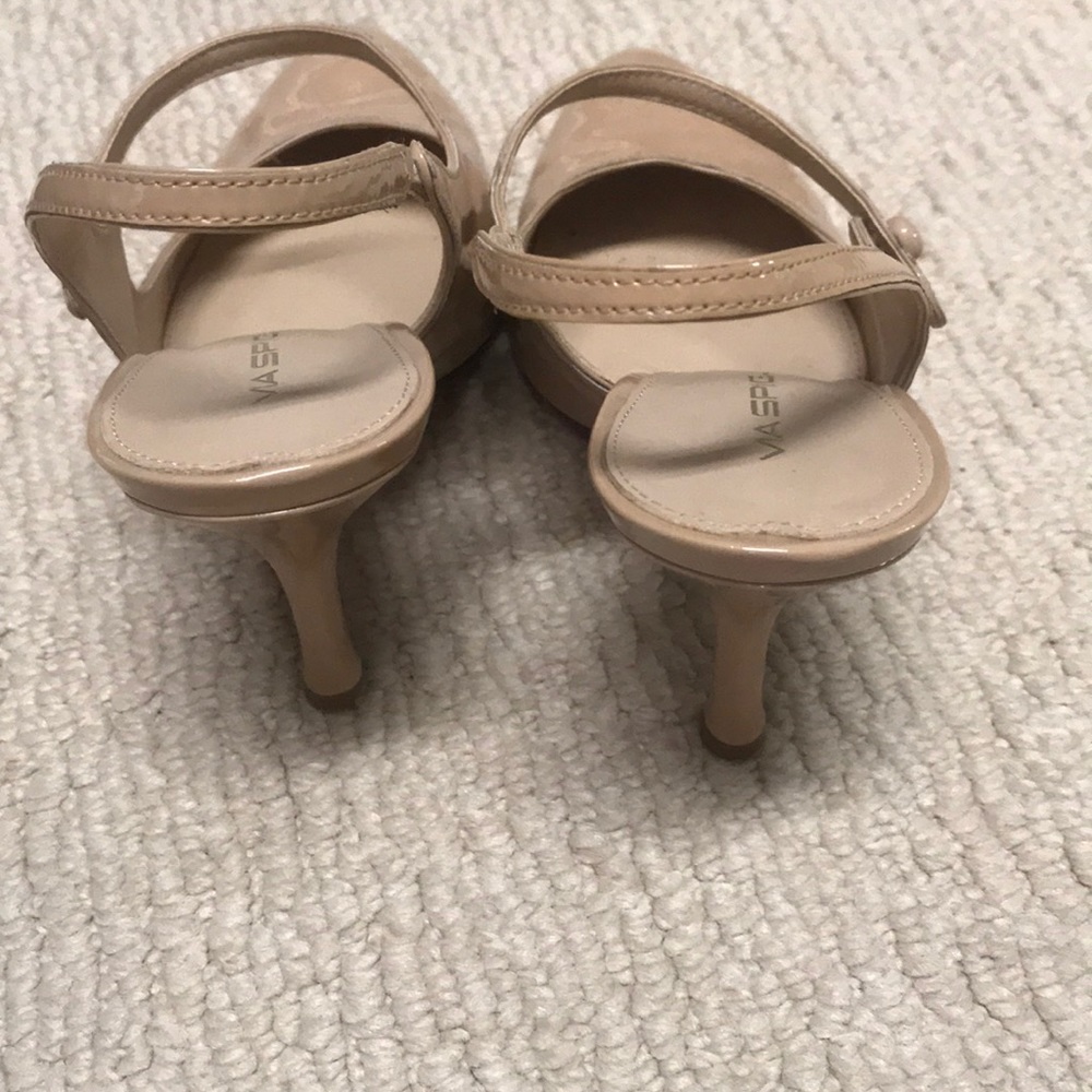 Shoes - Picture 2 of 4